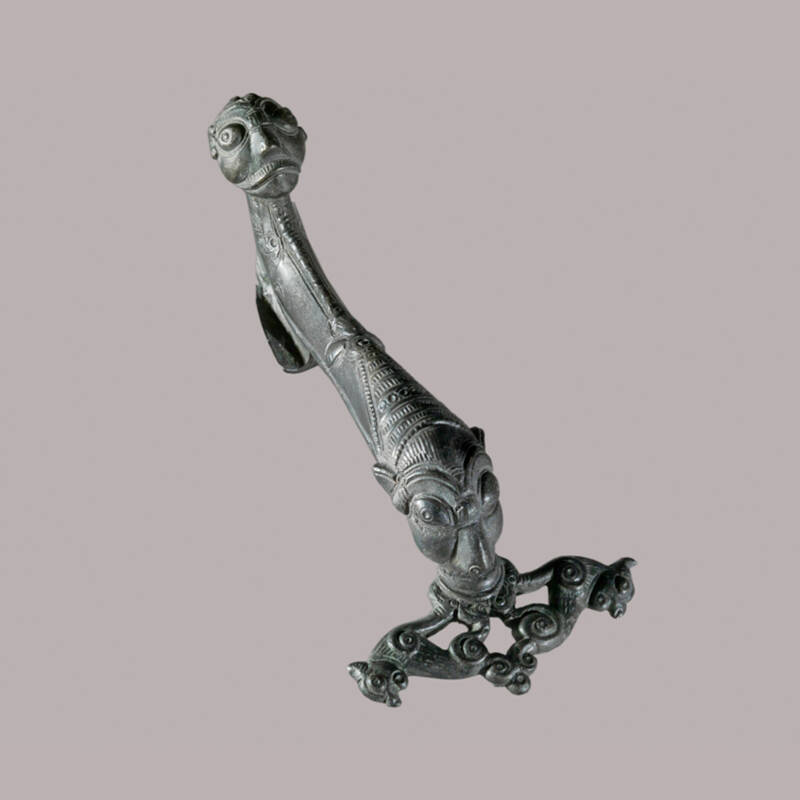 Maskenfibel des 5. Jhs. v. Chr. aus Parsberg