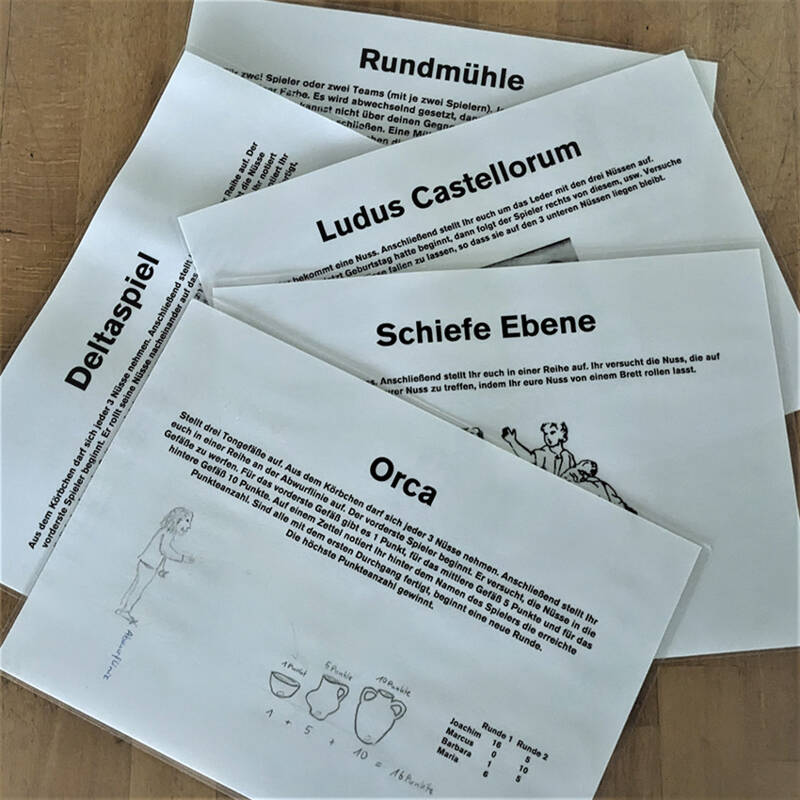 Anleitungen für römische Spiele.