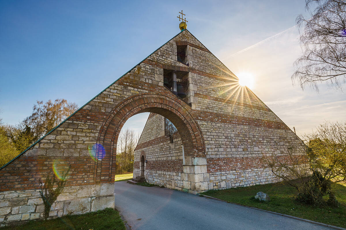 Gulbranssons Friedenskirche in Manching.
