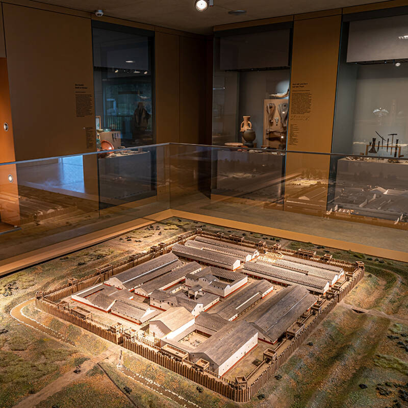 Modell des Hilfstruppenkastells von Oberstimm in der Dauerausstellung des kelten römer museums.