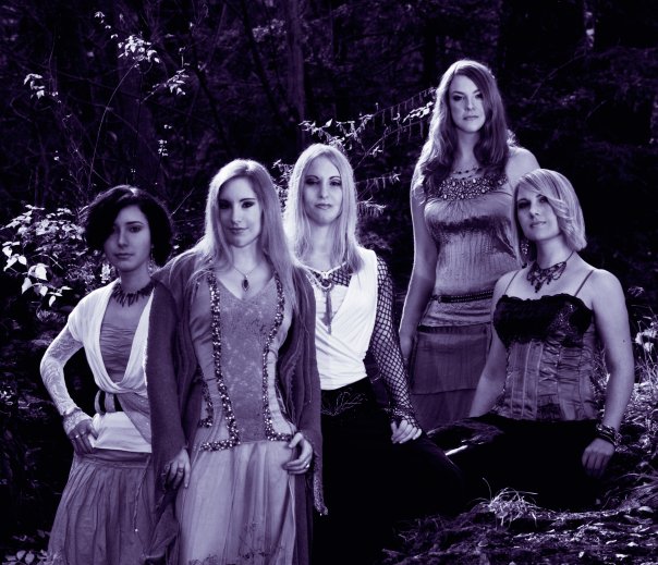 Die Folk-Gruppe Adas aus Germering.