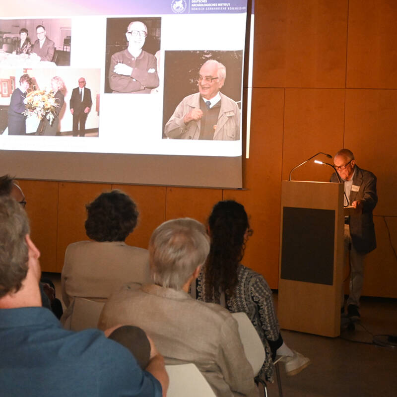 Artikelbild zu Bilderstrecke »Manching und die Welt«. © krm / Foto: Arwen Deyhle