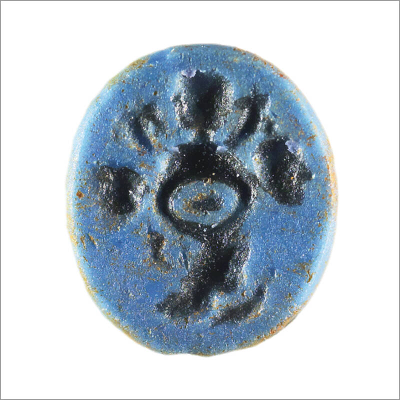 Die Nicologemme vom Auerberg dürfte bald nach der Adoption Octavians durch Caesar (44 v. Chr.) hergestellt worden sein.