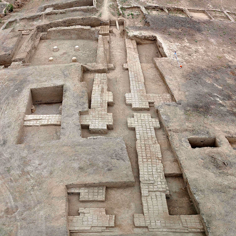 Ausgrabung der Residenz auf dem Gurban Tepe bei Karacamirli in Aserbaidschan · Foto: Matthias Gütte